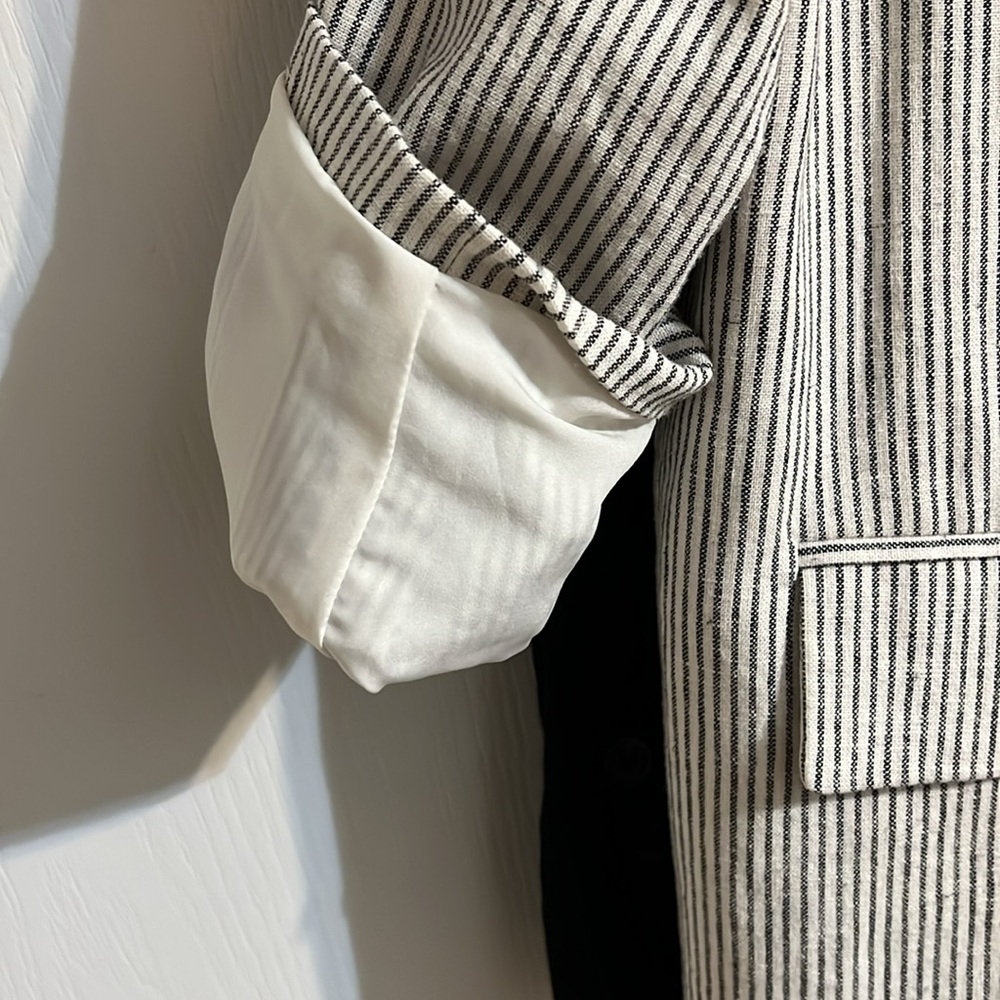 Linen Jacket - Picture 6 of 6